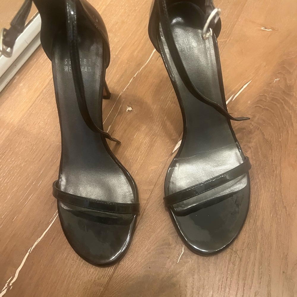 Stuart Weitzman size 6.5 like new